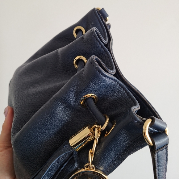 Michael Kors Navy Crossbody Shoulder Bag - Picture 4 of 9